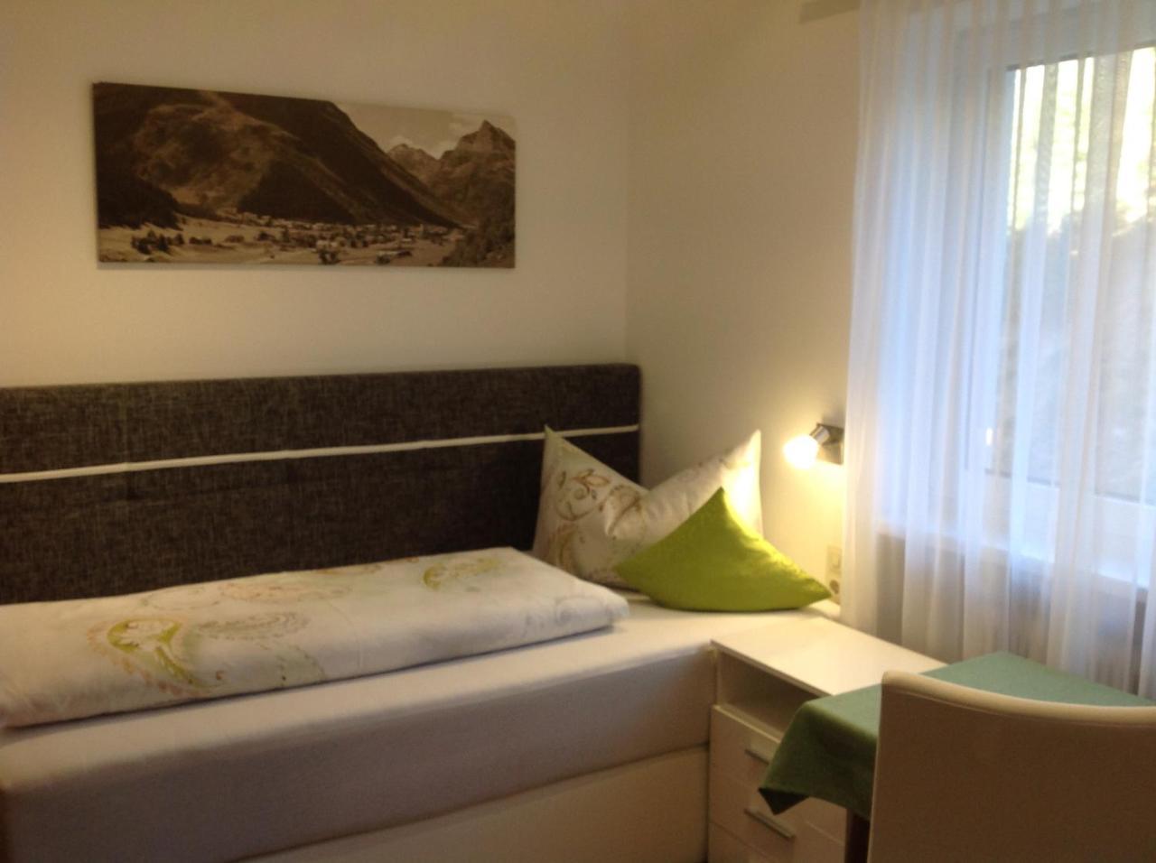 Apart Garni Lais Galtuer Exterior photo